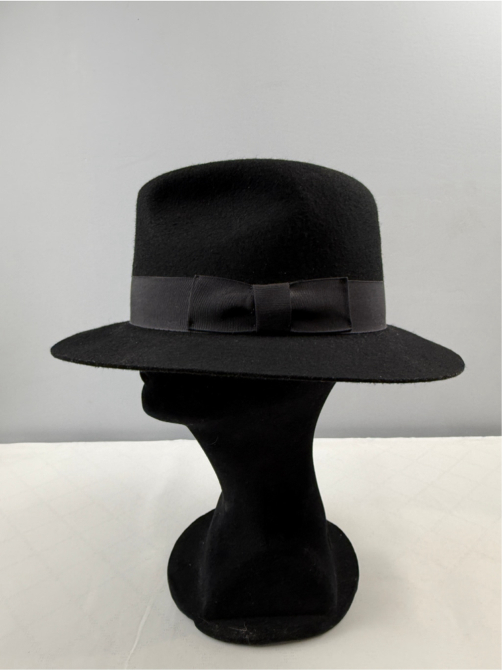 Country Gentleman Frederick Black 100% Wool Felt Fedora Hat Size Medium